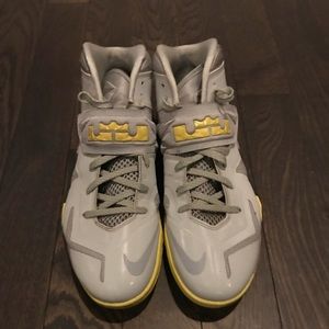 Nike Lebron Zoom Soldier 7 (VII)